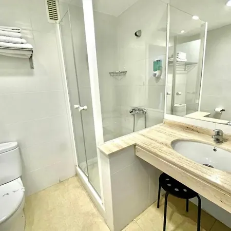 Chinasol Con Parking Y Desayuno Apartmanhotel